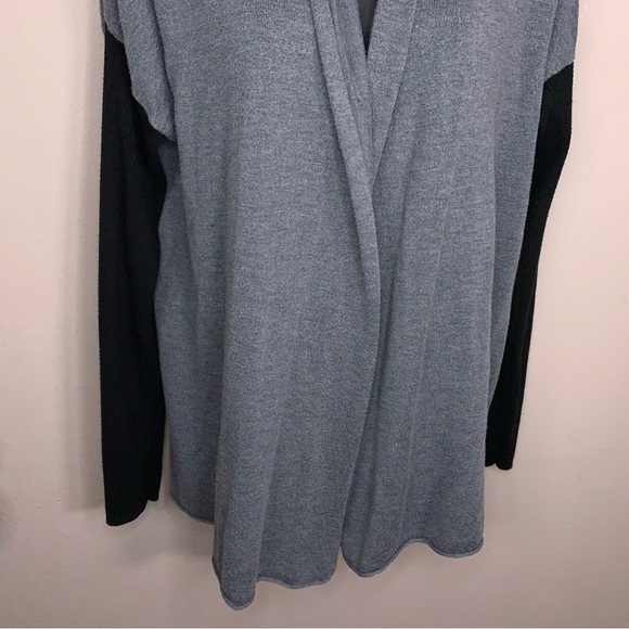 Medium Apt 9 Grey Black Shrug Sweater Long Sleeve Open Front Two Tone Stretch - Picture 9 of 14
